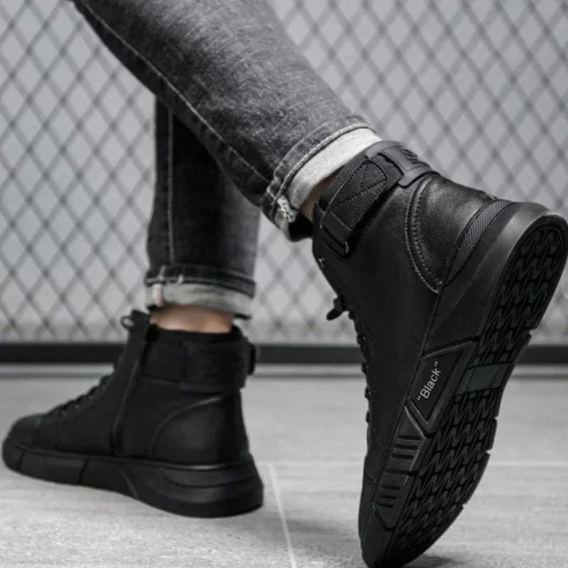 BURITI | BLACK HIGH-TOP BOOTS