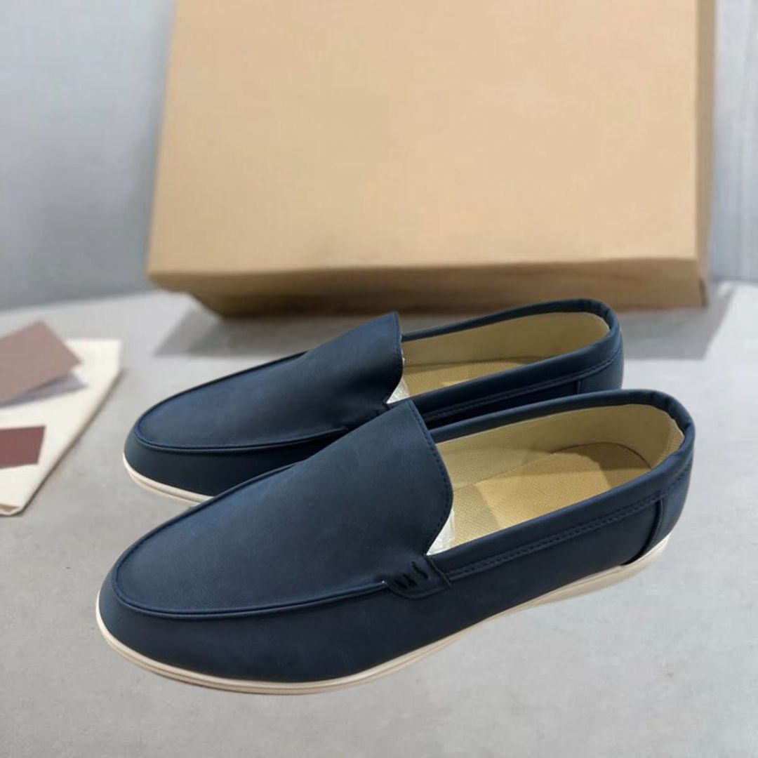 FRANKLINS | SUEDE LOAFERS