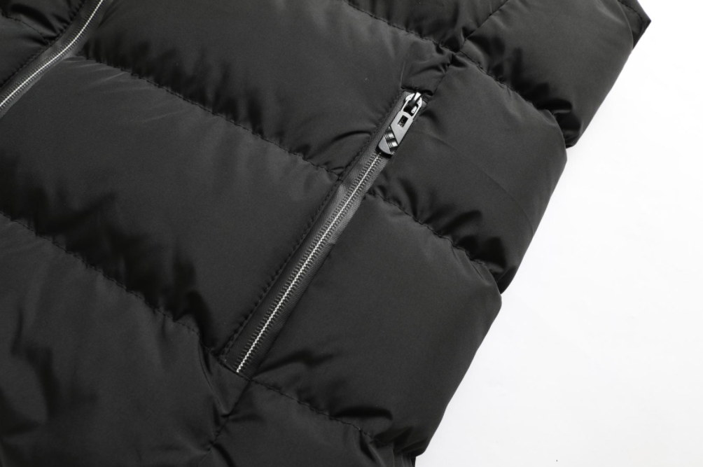 ZAREK | HEATED WATERPROOF VEST