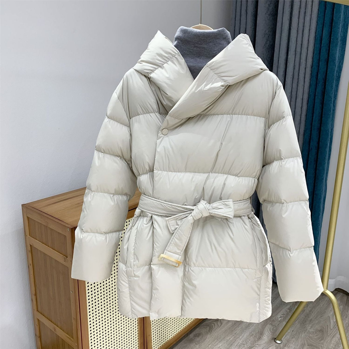 LYLA | CINCHED WINTER COAT