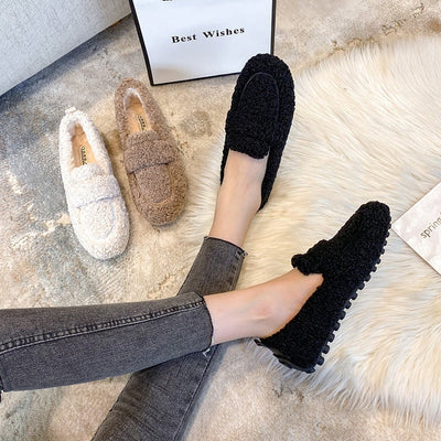 NEVEAH - ULTRA COZY MOCCASINS