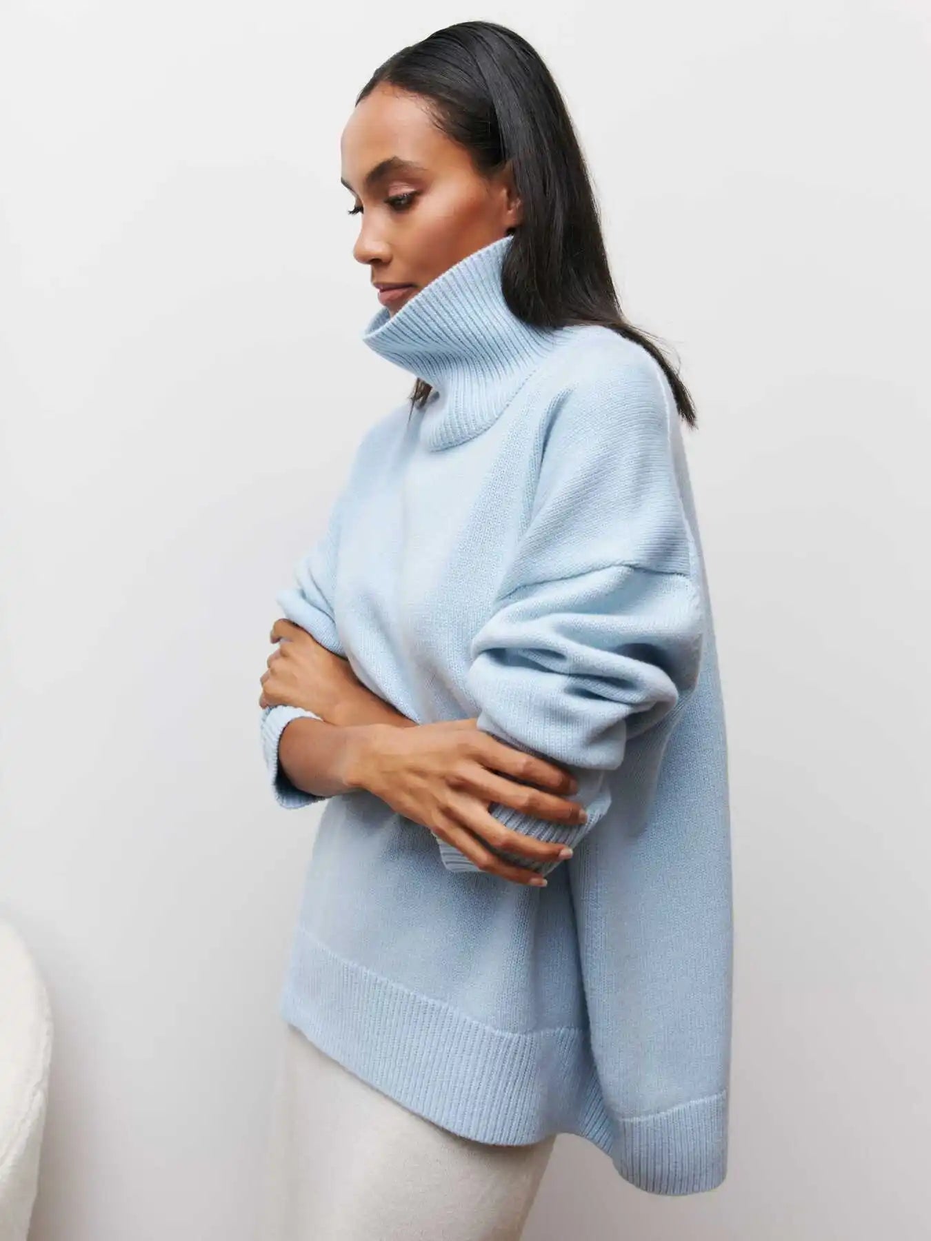 ELIORA | CASUAL TURTLENECK SWEATER