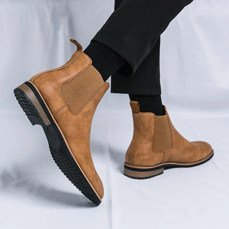 KYRO | ELEGANT CHELSEA BOOTS